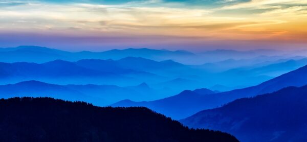 nepal, sunrise, mountains-2184940.jpg